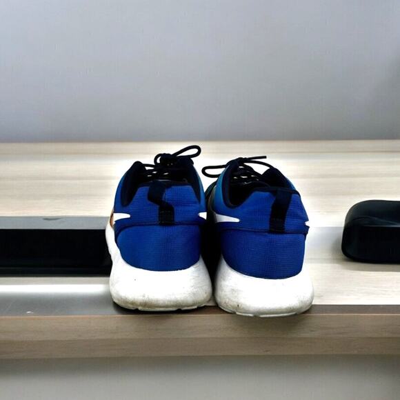 Nike Roshe Run Men’s 8.5 Sunrise Athletic Running Sneakers Trainers w/Box - Picture 6 of 10